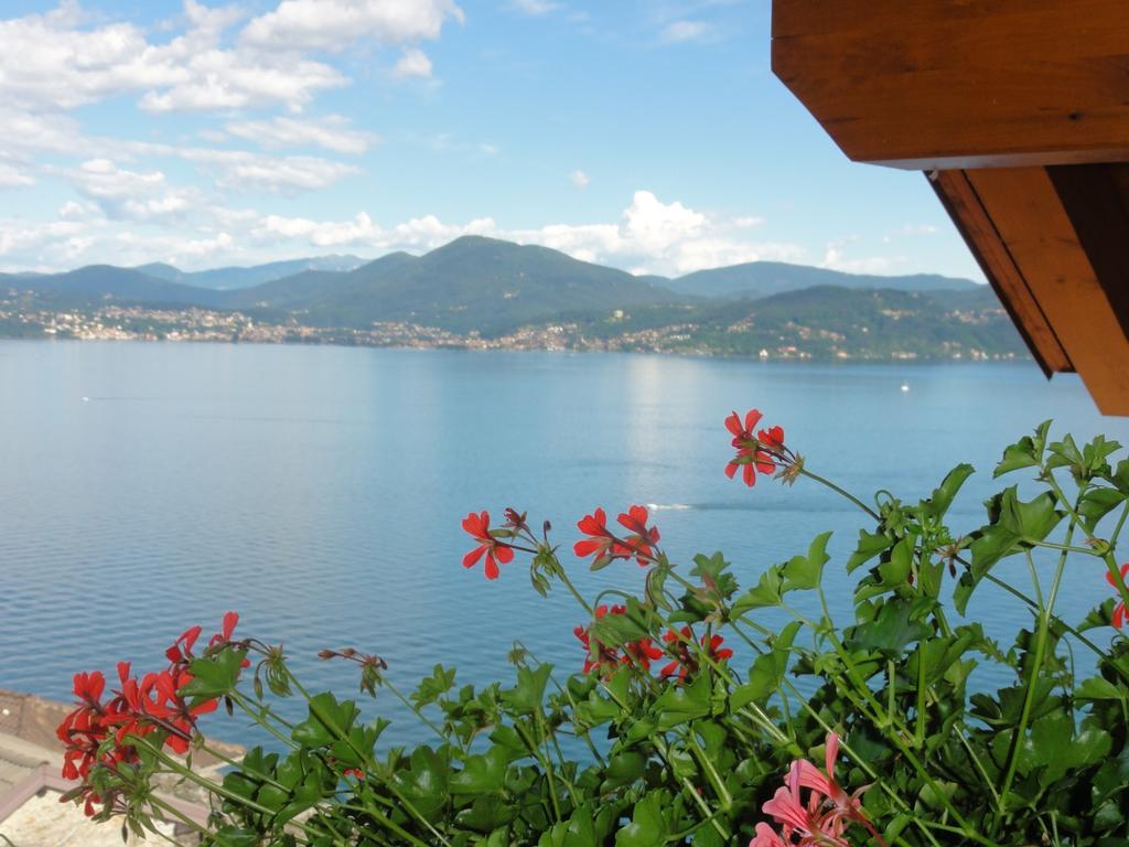 Casale Fe-Wo - Appartamenti Con Vista Lago กันเนโร ริเวียรา ห้อง รูปภาพ