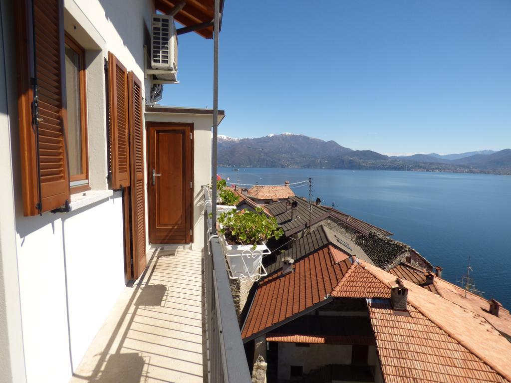 Casale Fe-Wo - Appartamenti Con Vista Lago กันเนโร ริเวียรา ภายนอก รูปภาพ