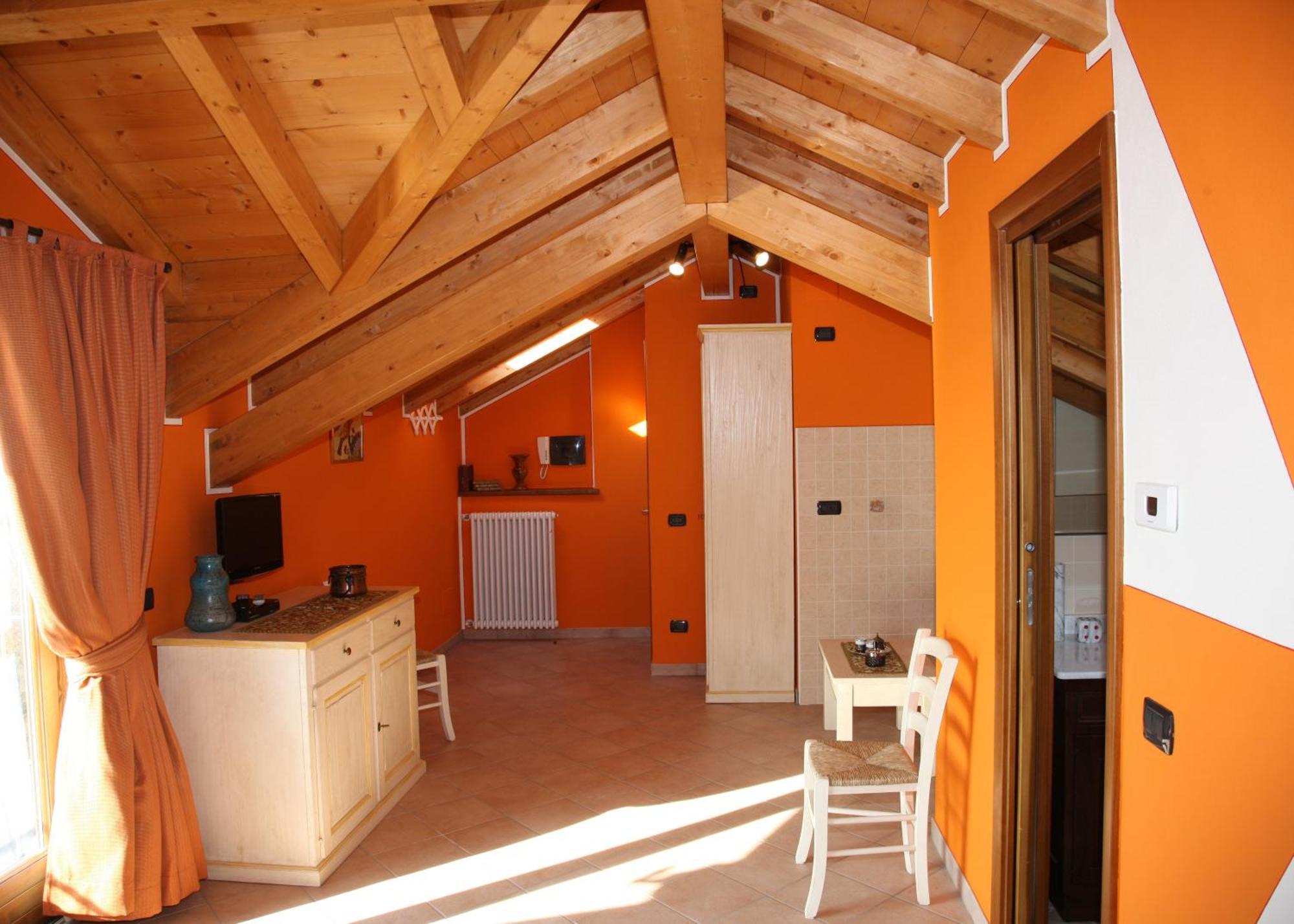 Casale Fe-Wo - Appartamenti Con Vista Lago กันเนโร ริเวียรา ภายนอก รูปภาพ
