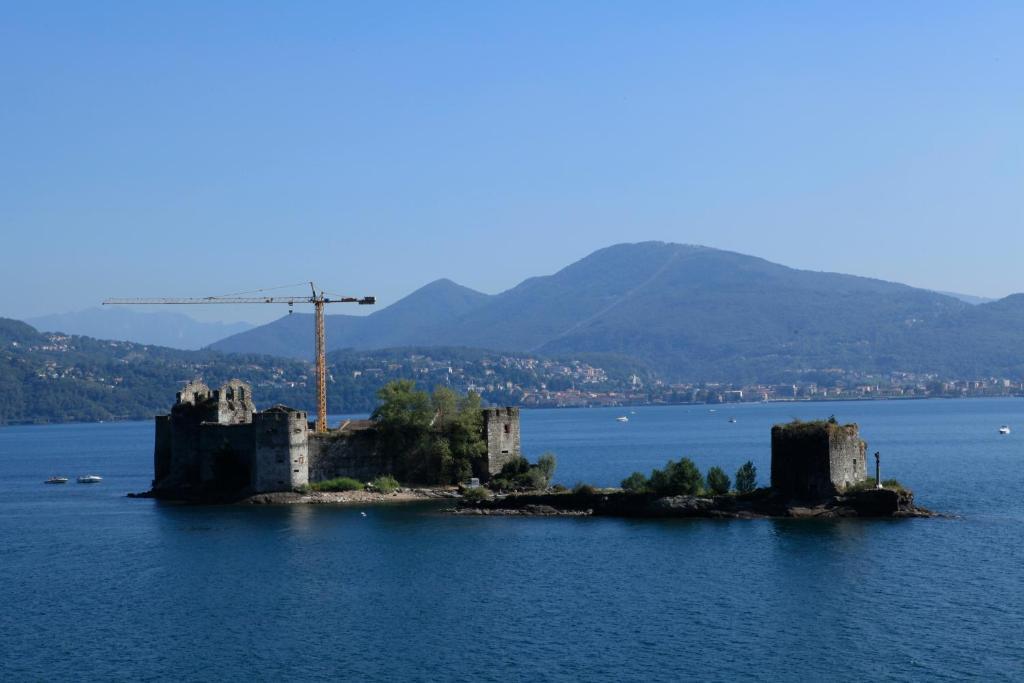 Casale Fe-Wo - Appartamenti Con Vista Lago กันเนโร ริเวียรา ภายนอก รูปภาพ